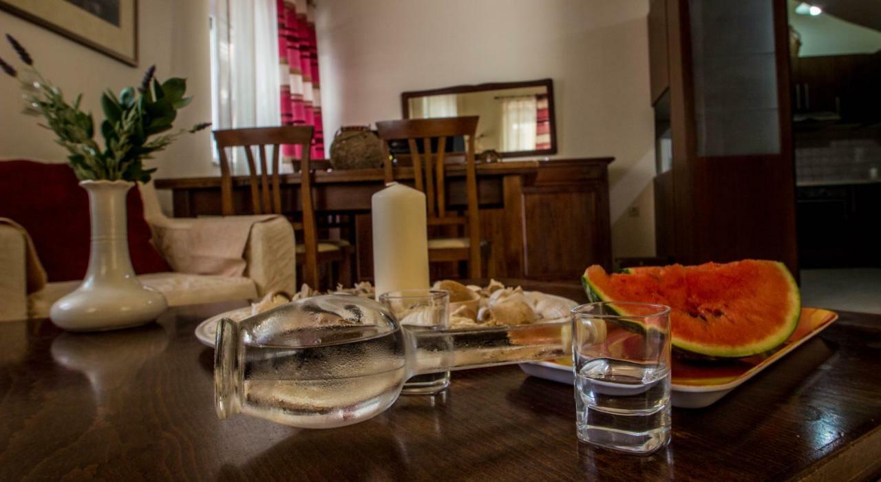 Elizabeth'S Place Heraklion  Екстер'єр фото